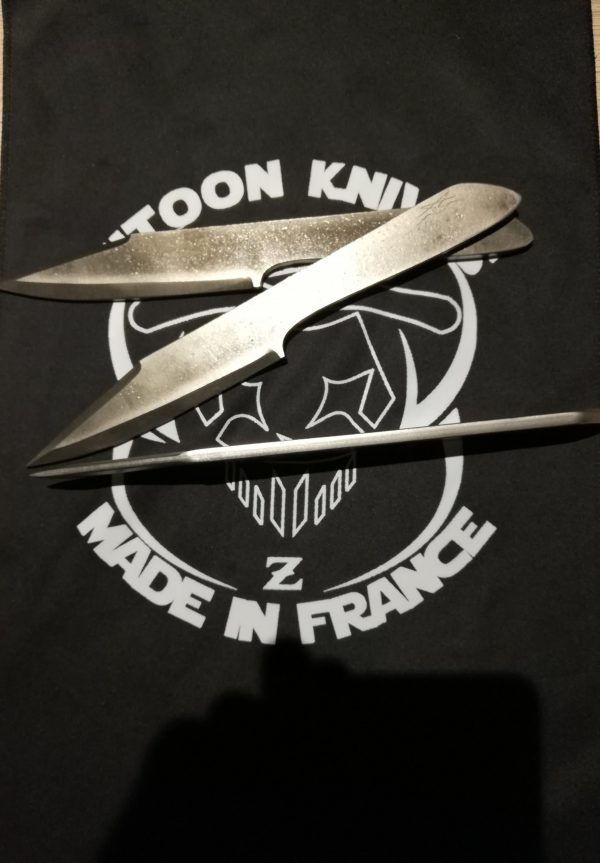 Le classique , couteau de lancer de rotation, by zitoon knives