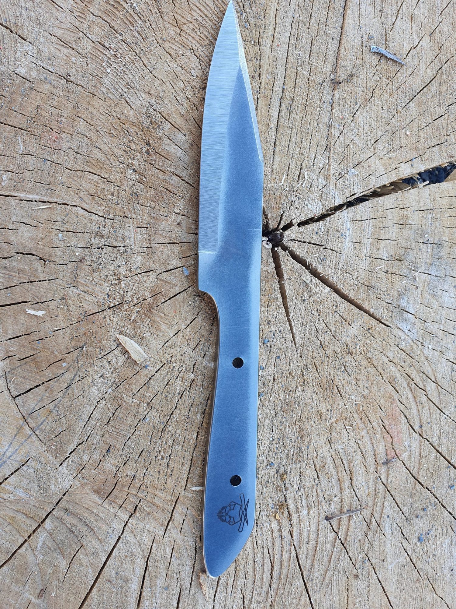 The classique couteau de lancer traditionnel, Zitoon Knives
