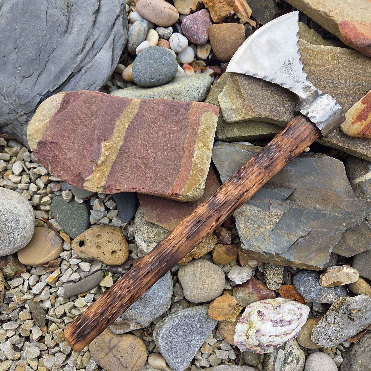 Hache de lancer customisé par Zitoon